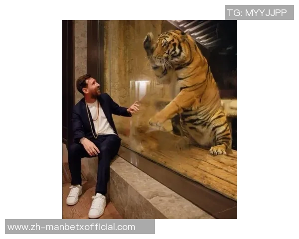 梅西亲临印度野生动物保护中心参与宗教仪式与狮子亲密接触的奇妙体验